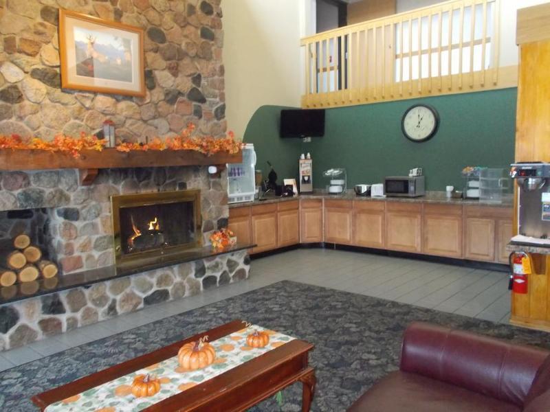 Boarders Inn And Suites By Cobblestone Hotels - Ripon Exterior foto